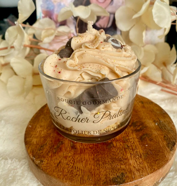 Bougie gourmande rocher praliné