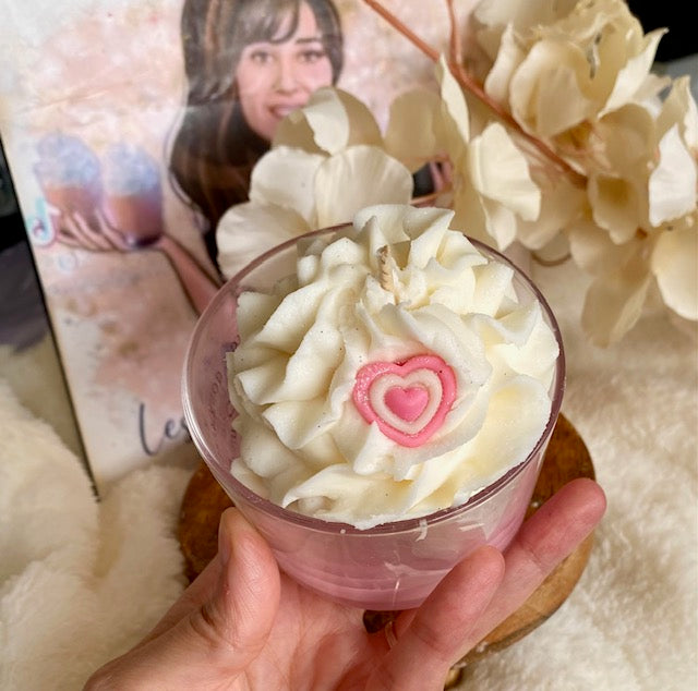 Bougie gourmande bubble gum fraise